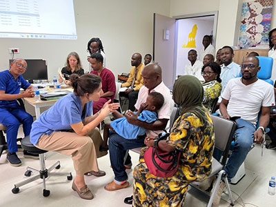 A busy clinic in preparation of the operating room days