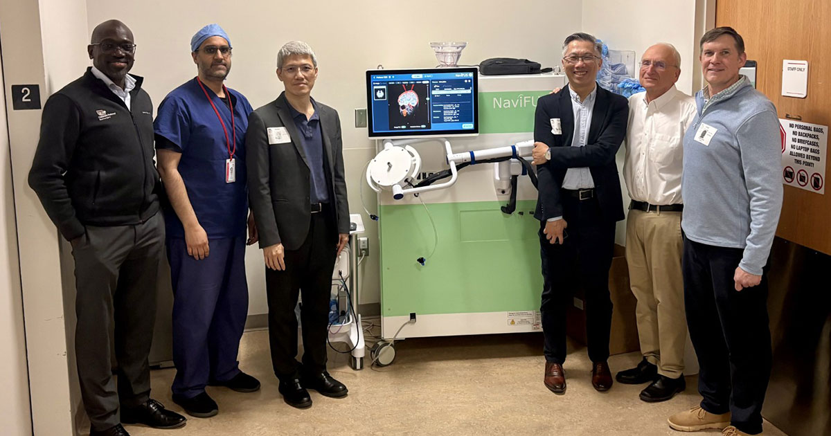 Children’s National physician-scientists Chima Oluigbo, MD, Hasan Syed, MD, and Roger J. Packer, MD, welcomed the new NaviFUS focused ultrasound system alongside NaviFUS Corp. founder Hao‑Li Liu, PhD, Chief Executive Officer Arthur Lung, PhD, and Clinical Applications Manager David Moore.